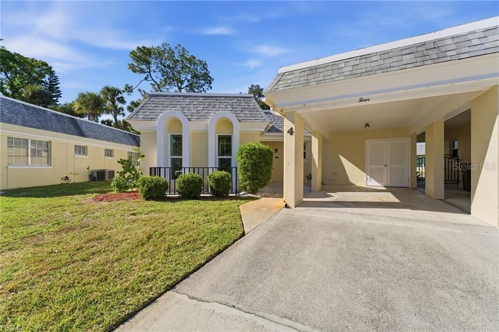 4 E GREENS CIRCLE 4E, Lehigh Acres, FL 33936