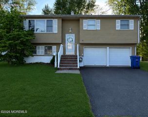 13 Nicholas Drive, Old Bridge, NJ 08857