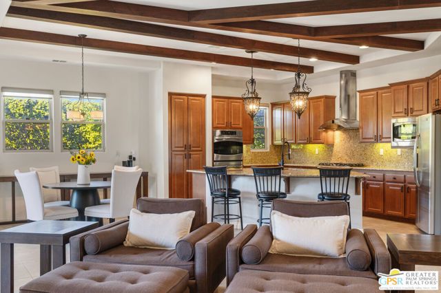 1586 Sienna Court, Palm Springs, CA 92262