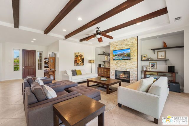 1586 Sienna Court, Palm Springs, CA 92262