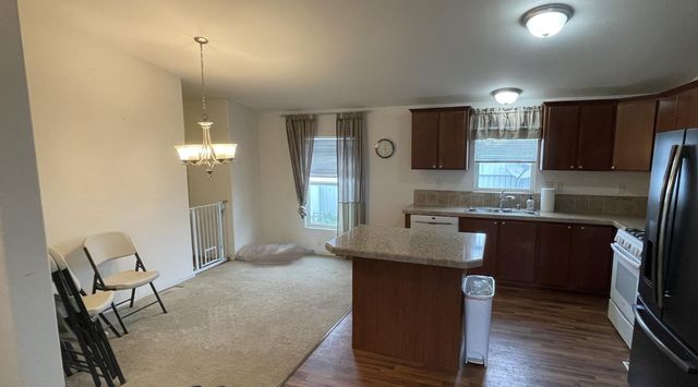 13945 S Academy Avenue, Kingsburg, CA 93631