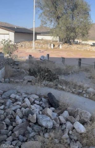 8878 Little Morongo Road, Morongo Valley, CA 92256