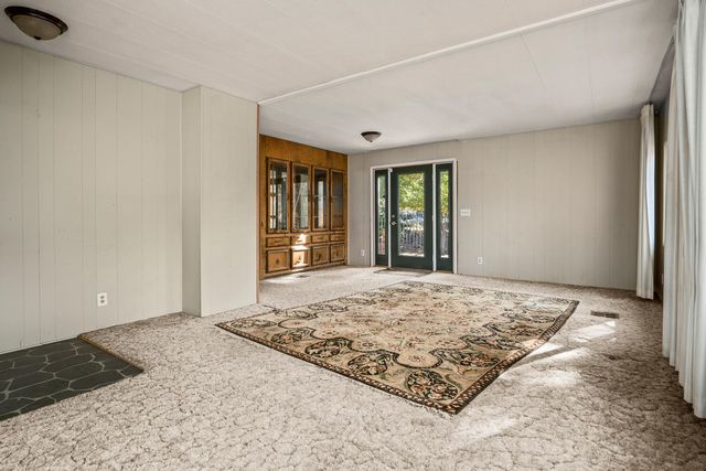 60999 Sugarbush Lane, Bend, OR 97702