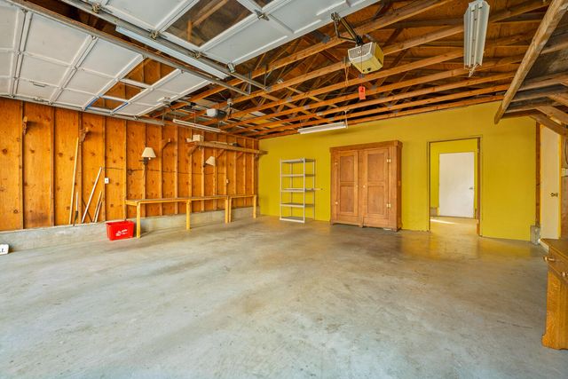 60999 Sugarbush Lane, Bend, OR 97702