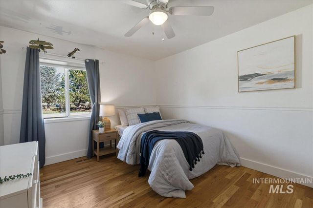 264 W Rush Ct, Eagle, ID 83616