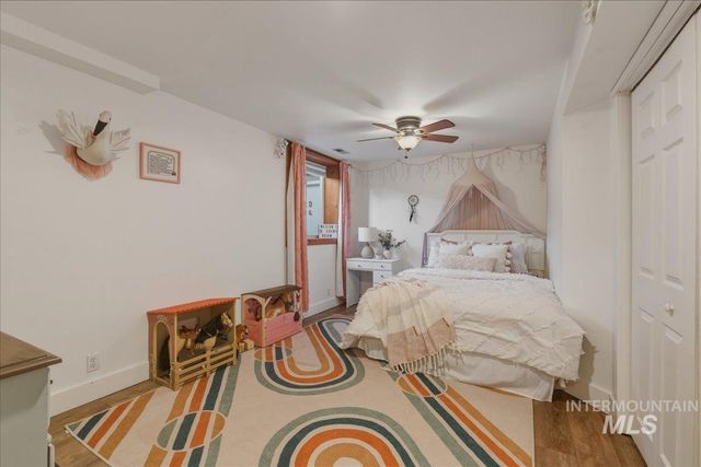 264 W Rush Ct, Eagle, ID 83616