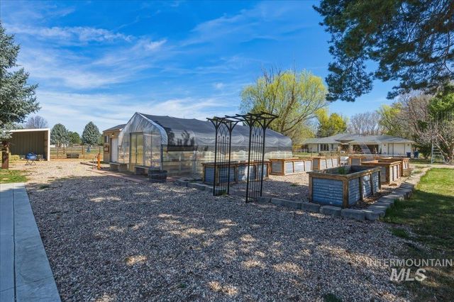 264 W Rush Ct, Eagle, ID 83616