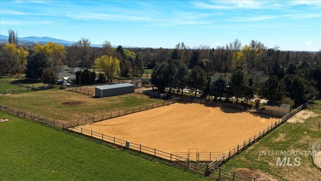 264 W Rush Ct, Eagle, ID 83616