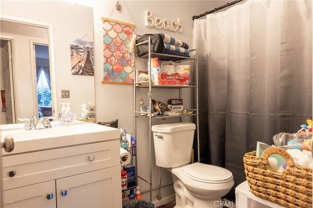 1543 Hanford, Redlands, CA 92374