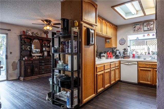 1543 Hanford, Redlands, CA 92374