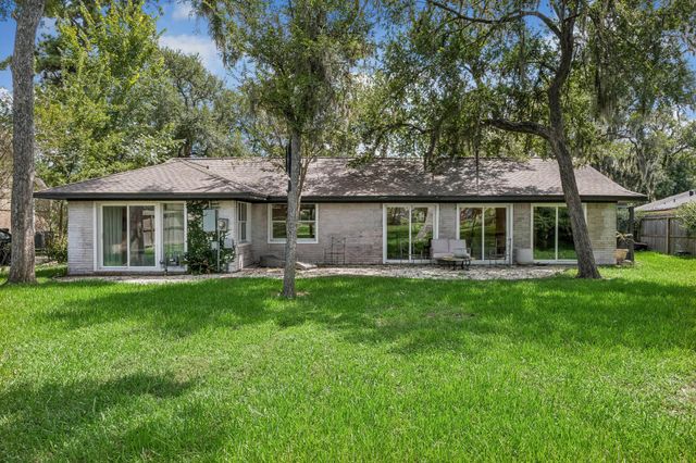 15419 Wandering Trail, Friendswood, TX 77546