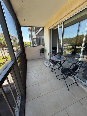 4174 Inverrary Drive 309, Lauderhill, FL 33319