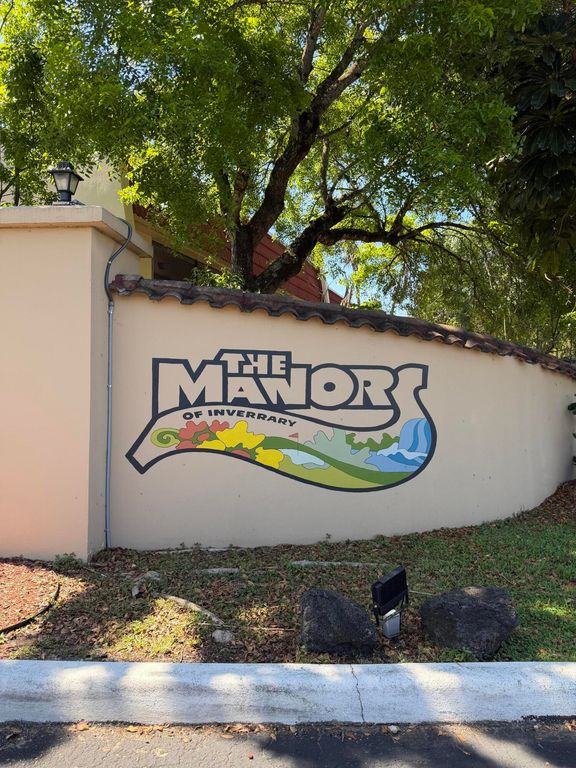 4174 Inverrary Drive 309, Lauderhill, FL 33319