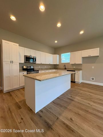 3267 Slama Avenue SE, Palm Bay, FL 32909