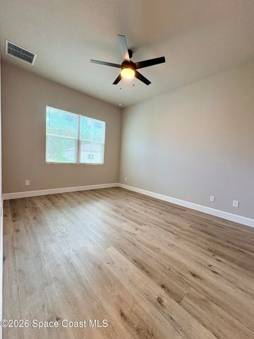 3267 Slama Avenue SE, Palm Bay, FL 32909