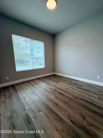 3267 Slama Avenue SE, Palm Bay, FL 32909