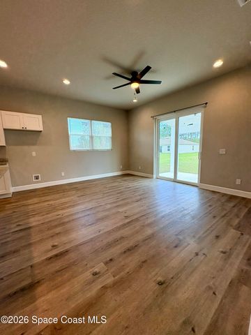 3267 Slama Avenue SE, Palm Bay, FL 32909