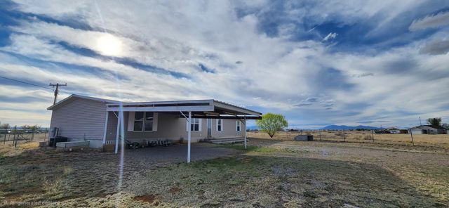 808 Kohala Avenue, Moriarty, NM 87035