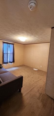 808 Kohala Avenue, Moriarty, NM 87035
