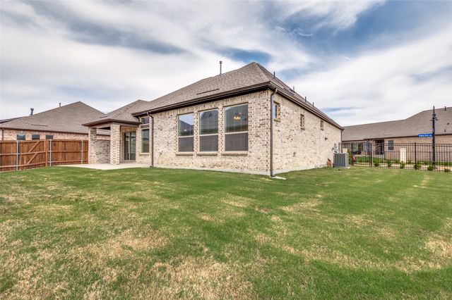 4800 Prairie Crest Lane, Arlington, TX 76005