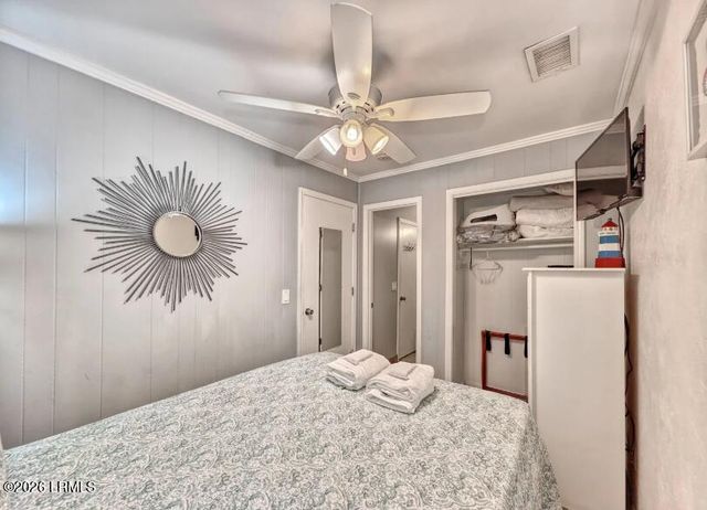 40 Folly Field Rd Apt B130, Hilton Head Island, SC 29928