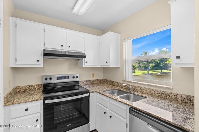 240 Spring Drive 5, Merritt Island, FL 32953