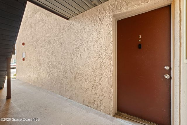 240 Spring Drive 5, Merritt Island, FL 32953