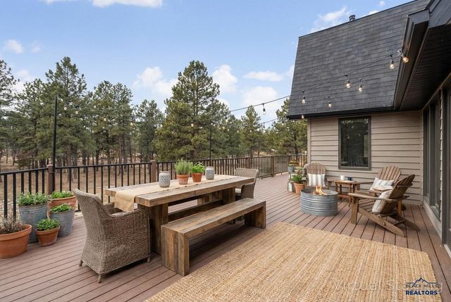 25389 MCCURRAN RANCH RD, Custer, SD 57730