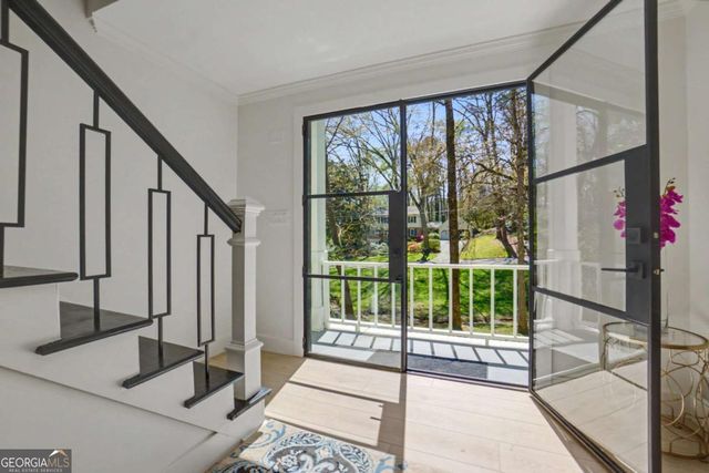 204 Devonwood Drive, Sandy Springs, GA 30328