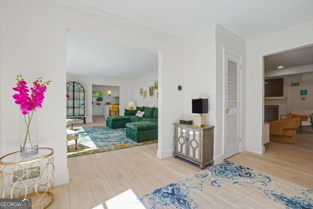 204 Devonwood Drive, Sandy Springs, GA 30328