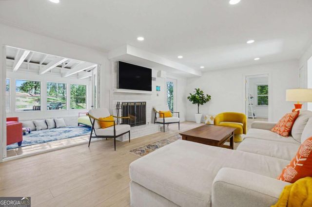 204 Devonwood Drive, Sandy Springs, GA 30328