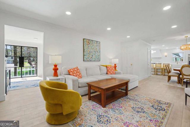 204 Devonwood Drive, Sandy Springs, GA 30328