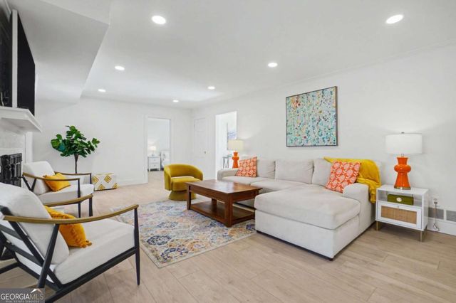 204 Devonwood Drive, Sandy Springs, GA 30328