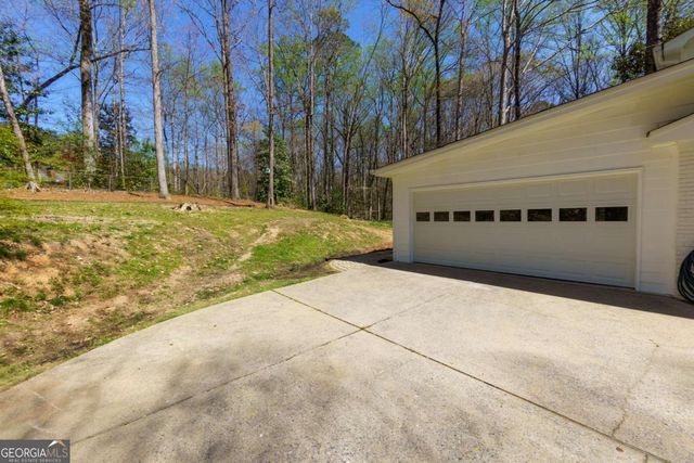 204 Devonwood Drive, Sandy Springs, GA 30328