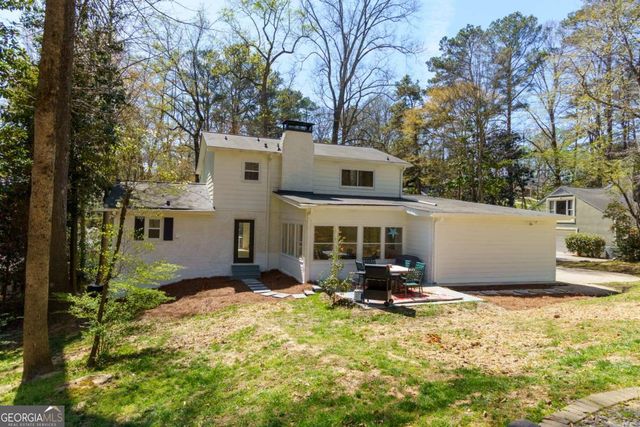 204 Devonwood Drive, Sandy Springs, GA 30328