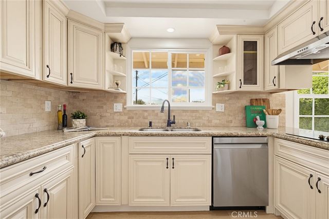 27151 Pembina Road, Rancho Palos Verdes, CA 90275