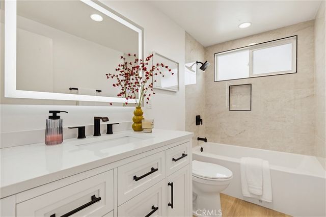 27151 Pembina Road, Rancho Palos Verdes, CA 90275