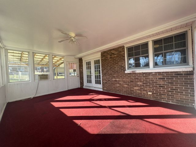 115 Larkins Dr, White Bluff, TN 37187