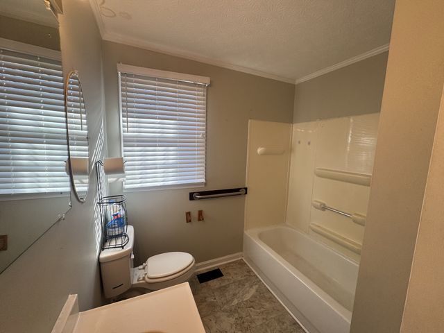 115 Larkins Dr, White Bluff, TN 37187