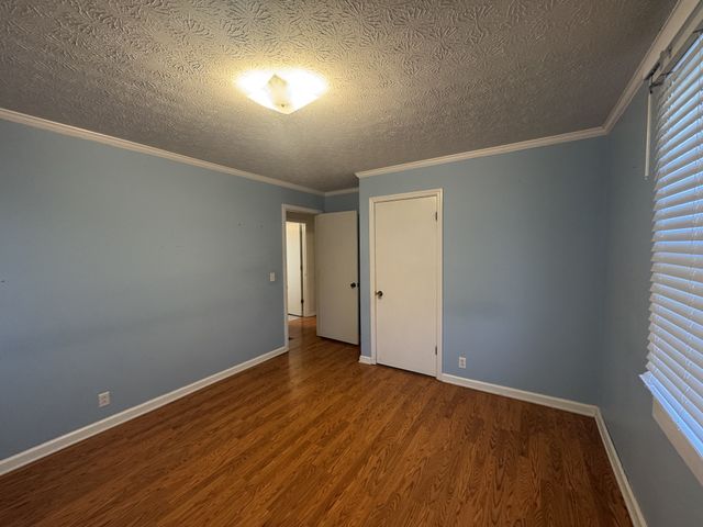 115 Larkins Dr, White Bluff, TN 37187