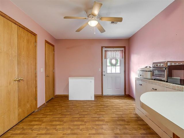 309 S Van Buren Avenue, Blanchard, OK 73010