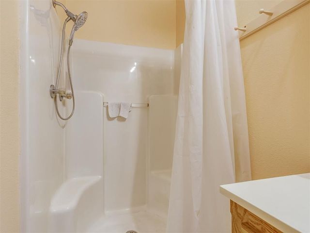 309 S Van Buren Avenue, Blanchard, OK 73010