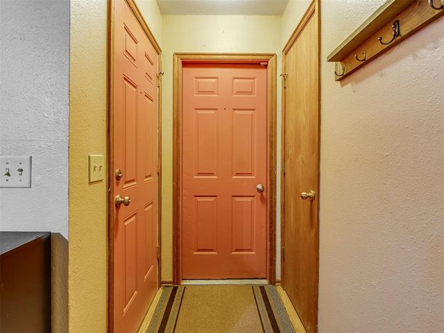 309 S Van Buren Avenue, Blanchard, OK 73010