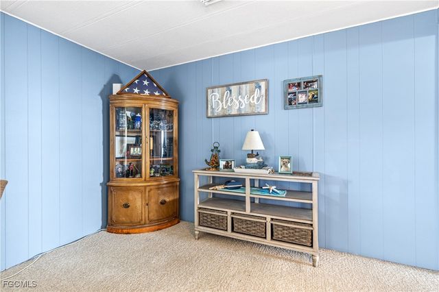 16033 Hibiscus WAY, North Fort Myers, FL 33903