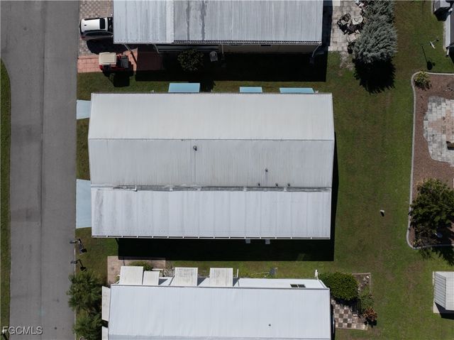 16033 Hibiscus WAY, North Fort Myers, FL 33903