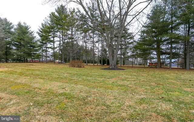 17208 HUNTER GREEN RD, Upperco, MD 21155