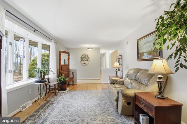 17208 HUNTER GREEN RD, Upperco, MD 21155