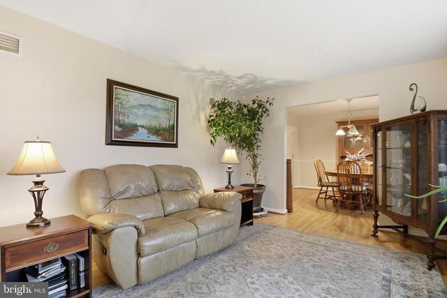 17208 HUNTER GREEN RD, Upperco, MD 21155