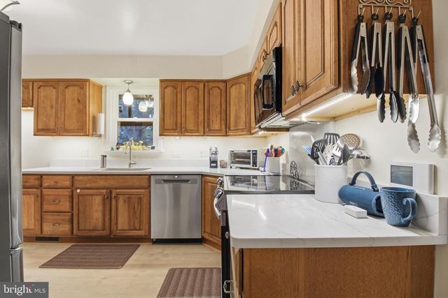 17208 HUNTER GREEN RD, Upperco, MD 21155