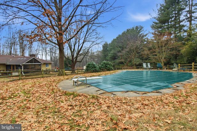 17208 HUNTER GREEN RD, Upperco, MD 21155